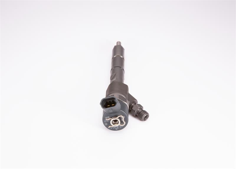 Vstřikovač (common rail) BOSCH-nový díl